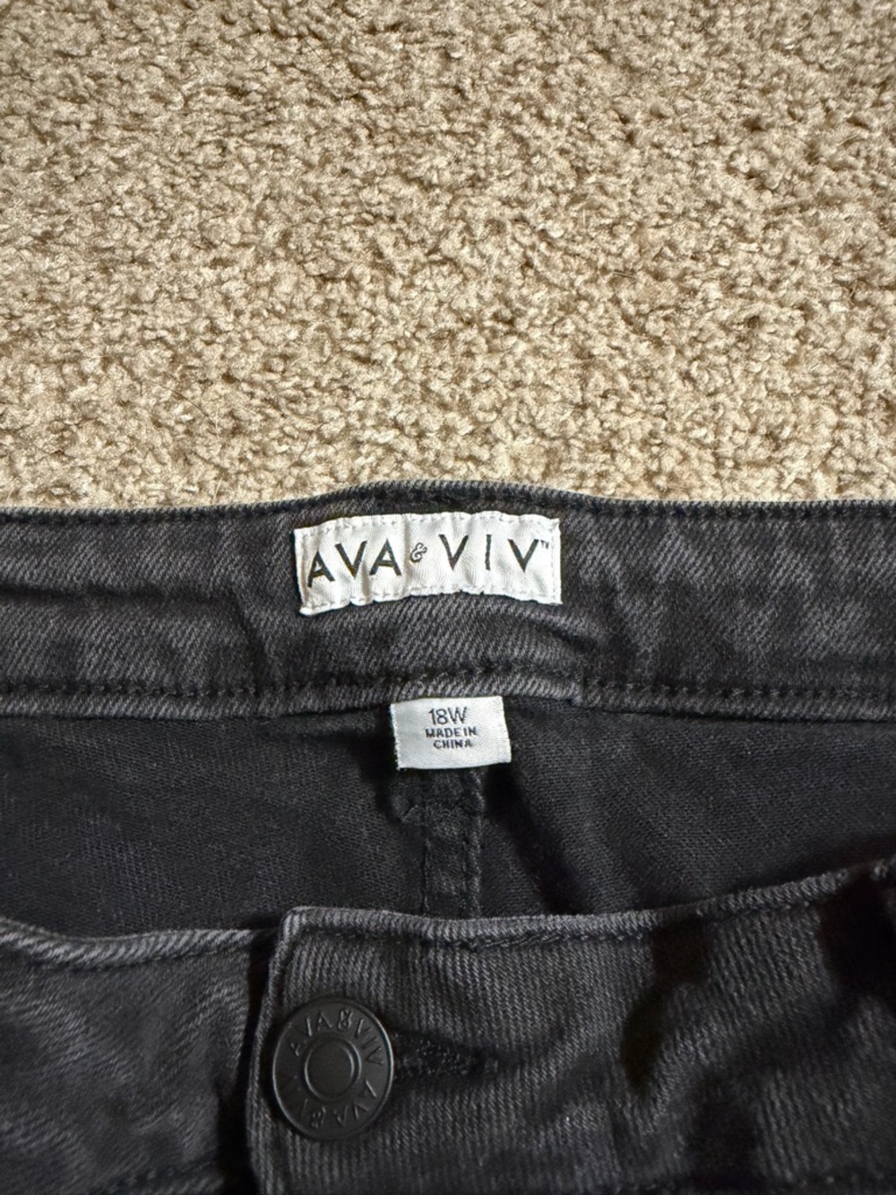 Ava & Viv Men's Straight Jeans in Black - Picture 3 of 4